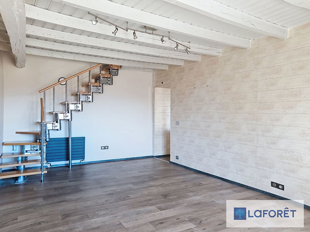 Location Maison Maison Farges 5 pièce(s) 124m2 Farges