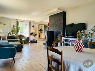  Maison à vendre 7 pièces 217 m²