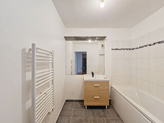  Appartement  vendre 4 pices 81 m