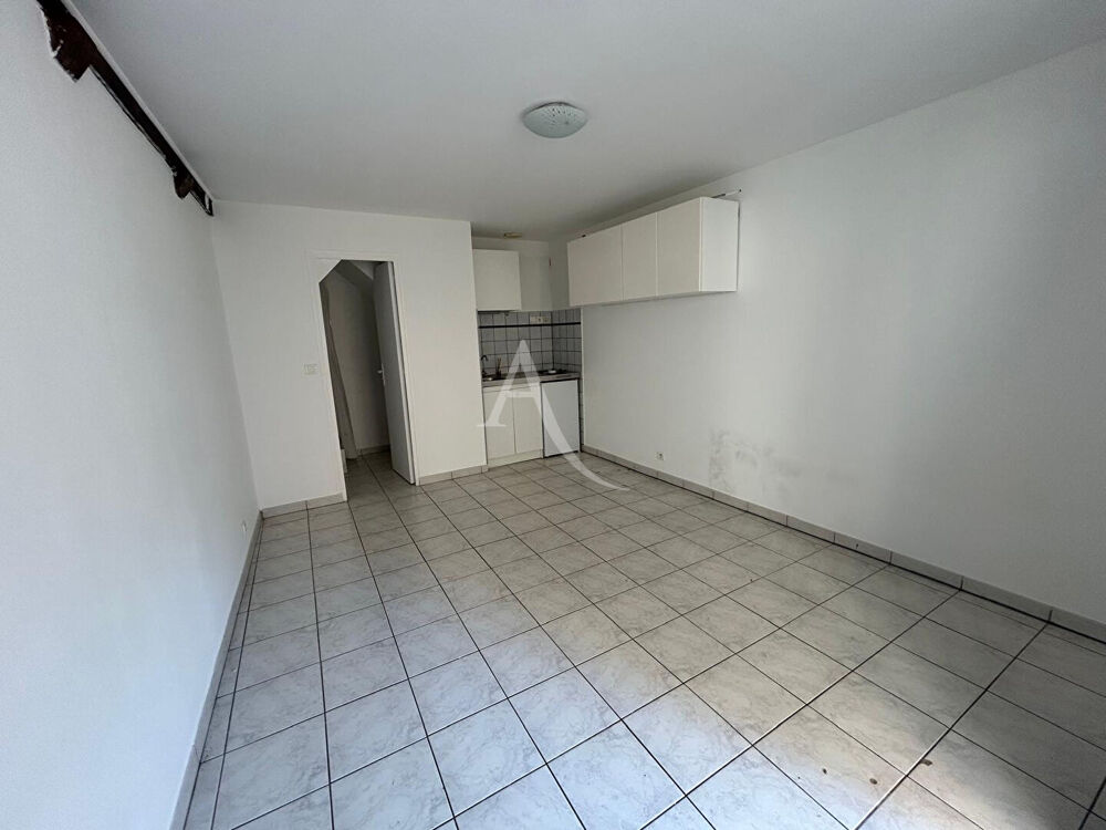 Vente Appartement STUDIO LIBRE EN BON ETAT GENERAL Linas