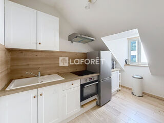  Appartement à louer 3 pièces 43 m²