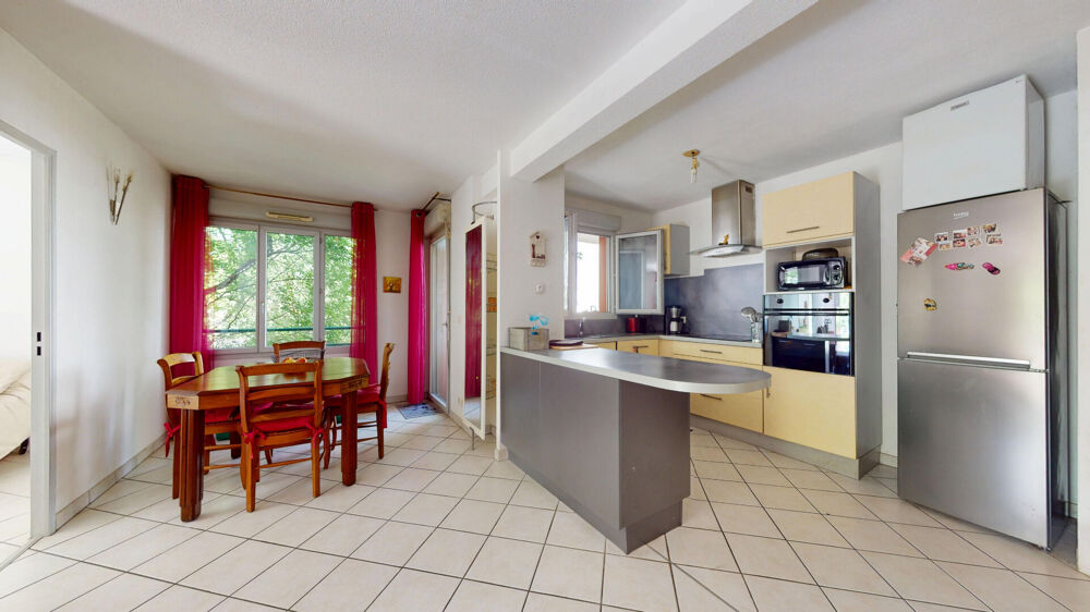 Appartement Grenoble 3 pièce(s) 67.18 m2
