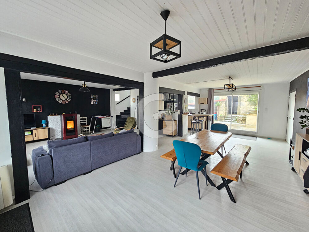 Maison 5 pièces 148 m² · à Angles · 148 m² · 227 600 €
