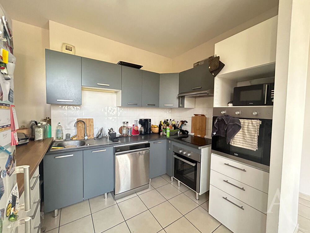 Location Appartement Appartement  3 pièce(s) 73.59 m2 Herouville saint clair