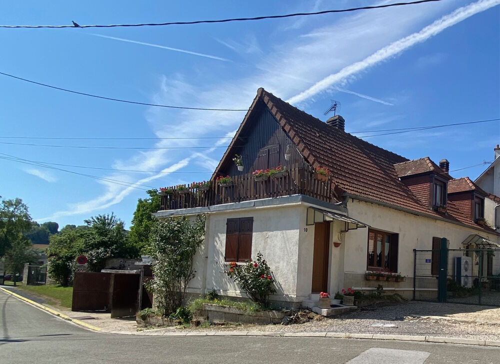 Vente Maison Maison  ancienne 6 pièce(s) 125 m2 avec hangar et 2 garages Mont notre dame