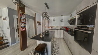  Maison � vendre 4 pi�ces 145 m�