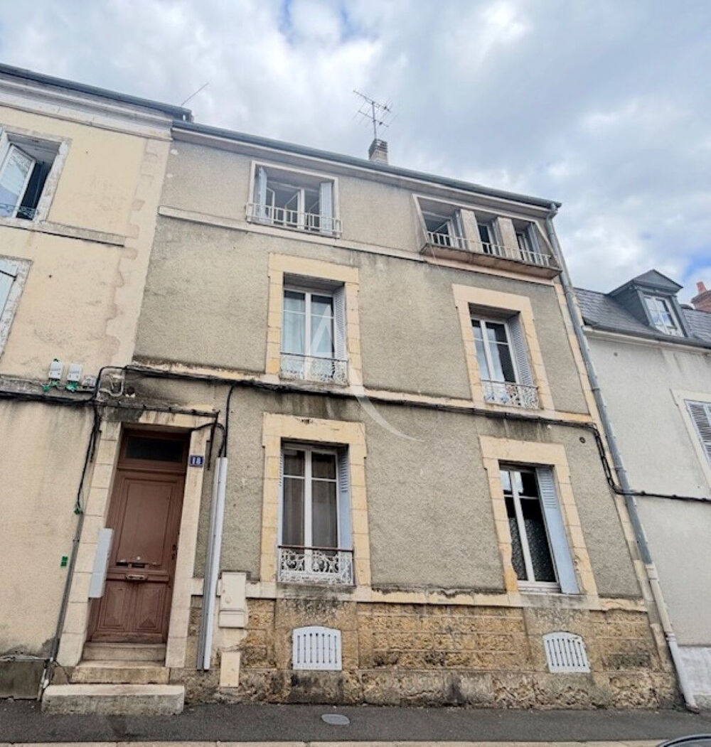 Vente Immeuble EN VENTE - NEVERS IMMEUBLE DE 230 M²  AVEC 3 APPARTEMENTS Nevers