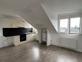 Appartement à louer 3 pièces 40 m²