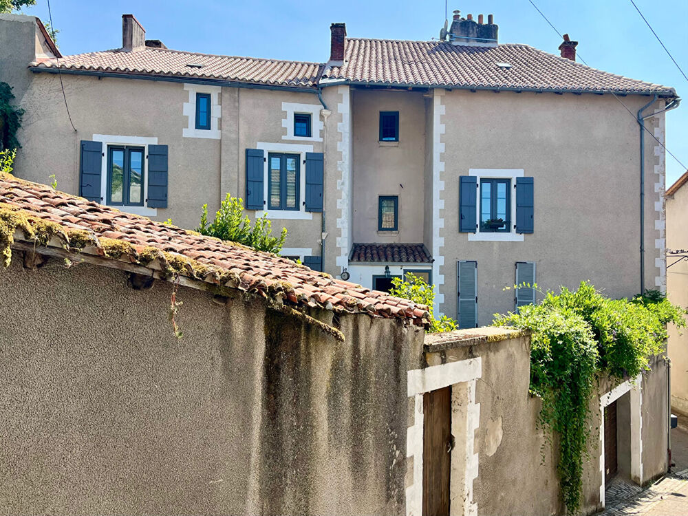 Maison Confolens 6 pièce(s)