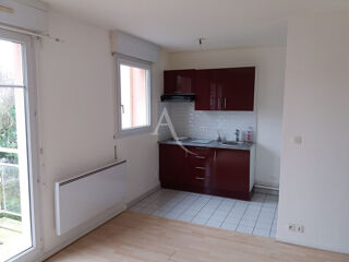  Appartement à louer 1 pièce 27 m²