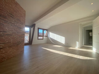  Appartement à louer 3 pièces 64 m²