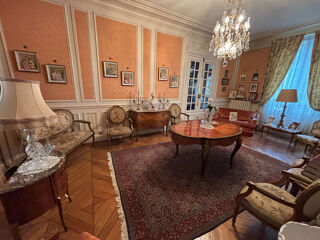  Villa à vendre 9 pièces 347 m²