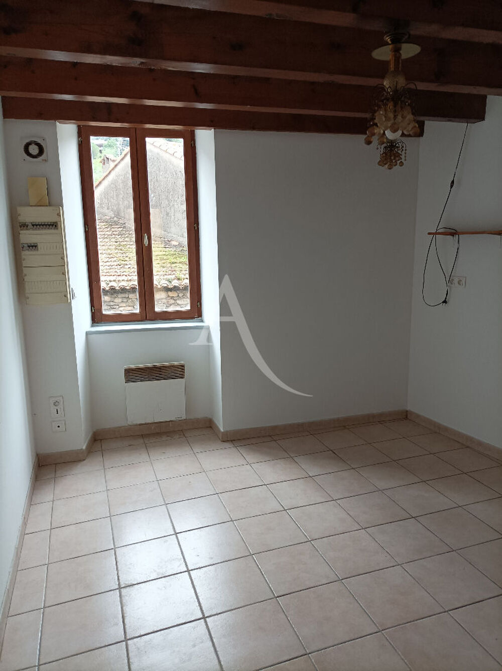 Appartement F2 en Rez de chaussée - OLARGUES - LOYER 370 CC