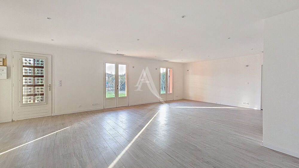   Léguevin - Maison à usage professionnel  148m2 Leguevin