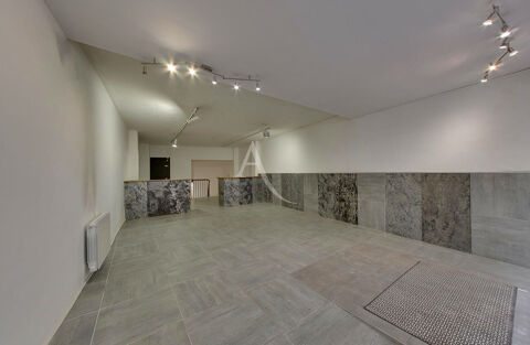 Local commercial Mâcon 62 m2 110000 71000 Macon