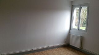  Appartement à louer 3 pièces 64 m²