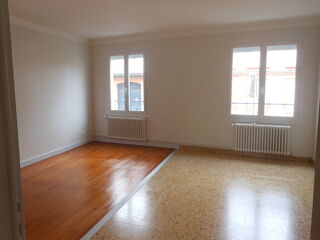  Appartement à louer 3 pièces 71 m²