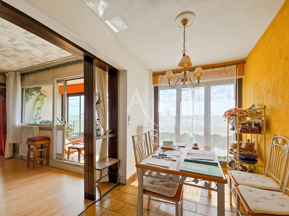 Appartement Les Mureaux 4 pièce(s) 83 m2