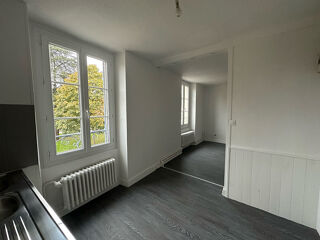  Appartement à louer 1 pièce 27 m²