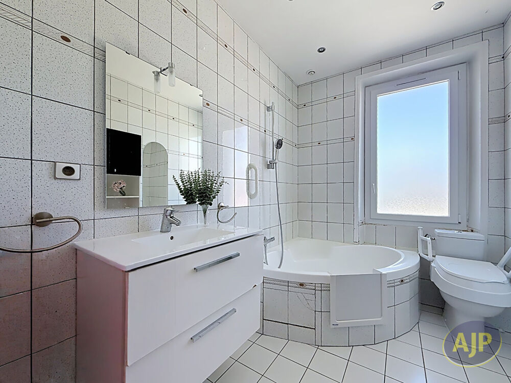 à vendre  Maison Nantes (44000)