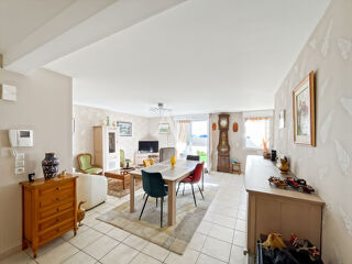 Vente Appartement T3 en rez-de-jardin avec garage attenant au coeur du centre-ville Saint jean de monts