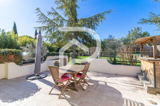  Maison  vendre 6 pices 165 m