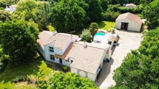  Maison  vendre 6 pices 190 m