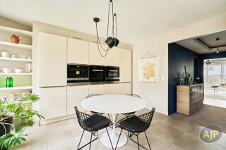  Appartement � vendre 5 pi�ces 135 m�