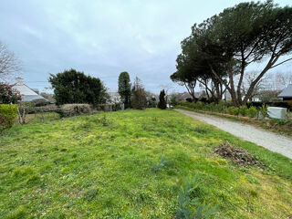  Terrain à vendre 611 m²