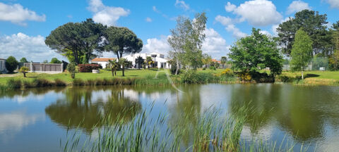   Propri�t� d'exception � SAINT-R�V�REND proche SAINT-GILLES-CROIX-DE-VIE Maison - 8 pi�ce(s) - 402 m�