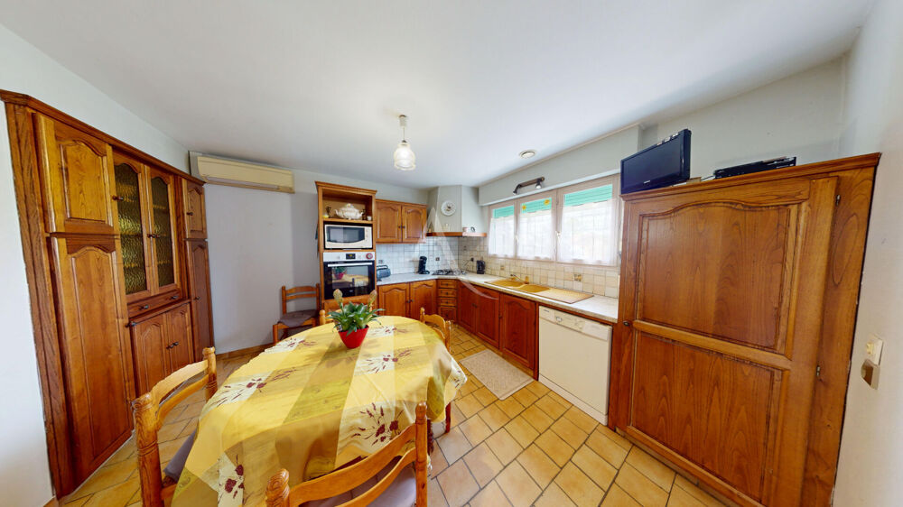 Vente Maison MAISON FAMILIALE AVEC HANGAR Larriviere saint savin