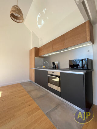  Immeuble � vendre 8 pi�ces 213 m�