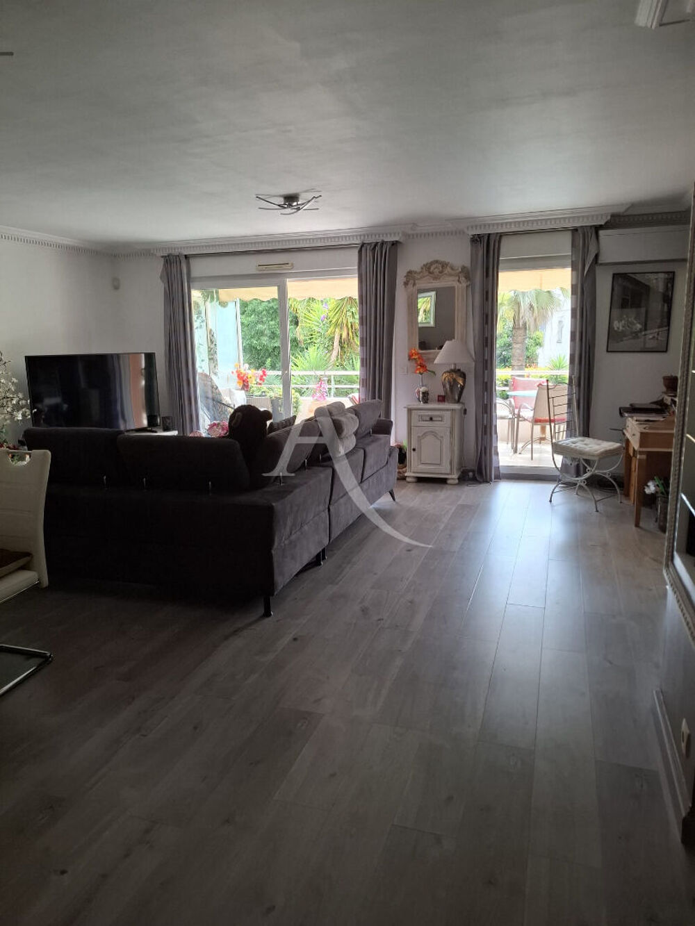 Vente Appartement Appartement  Cannes grand 4 pièces résidence sécurisée avec  piscine Cannes