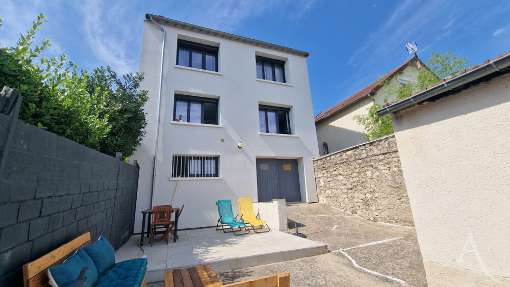 Maison 5 pièces 100 m² · à Mantes la Jolie · 100 m² · 368 000 €