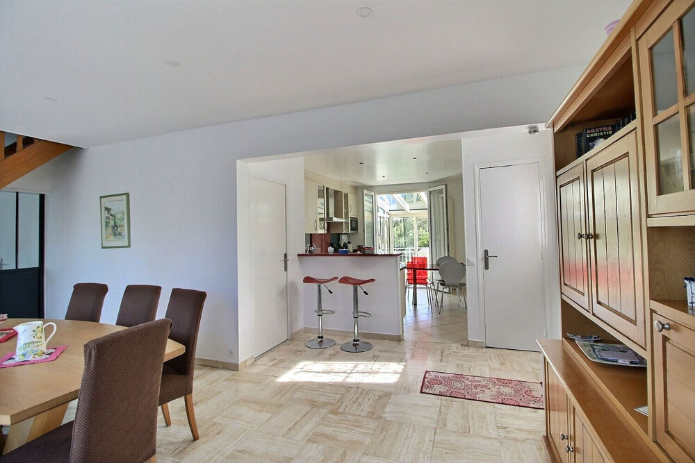 Vente Maison Maison familiale lumineuse 183 m² au sol sur terrain paysagé de 522 m²  avec espace jacuzzi Bievres
