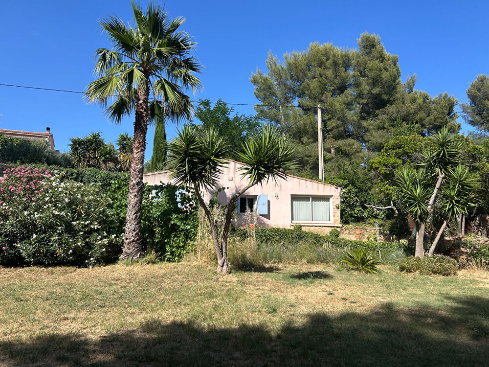 La cadière-d'Azur - Maison de charme sur 1 636 m² de terrain - Un véritable havre de paix