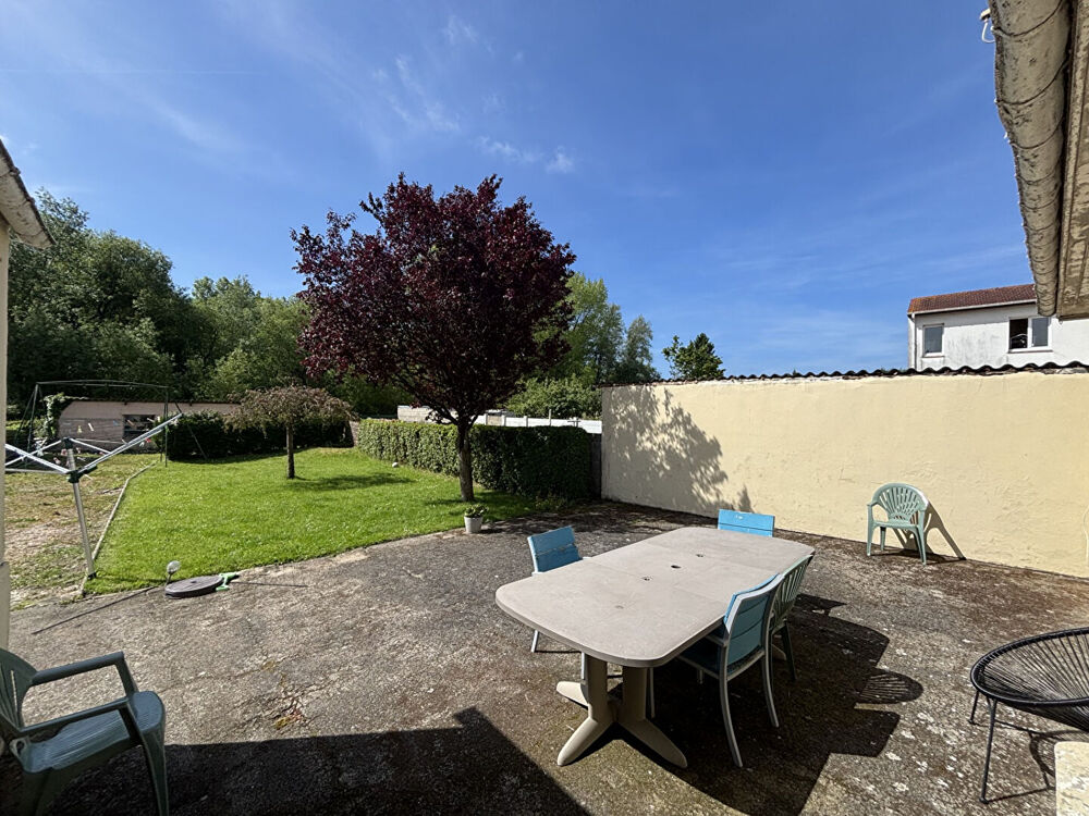 Vente Maison Maison Camiers 5 pièce(s) 106 m2 Camiers