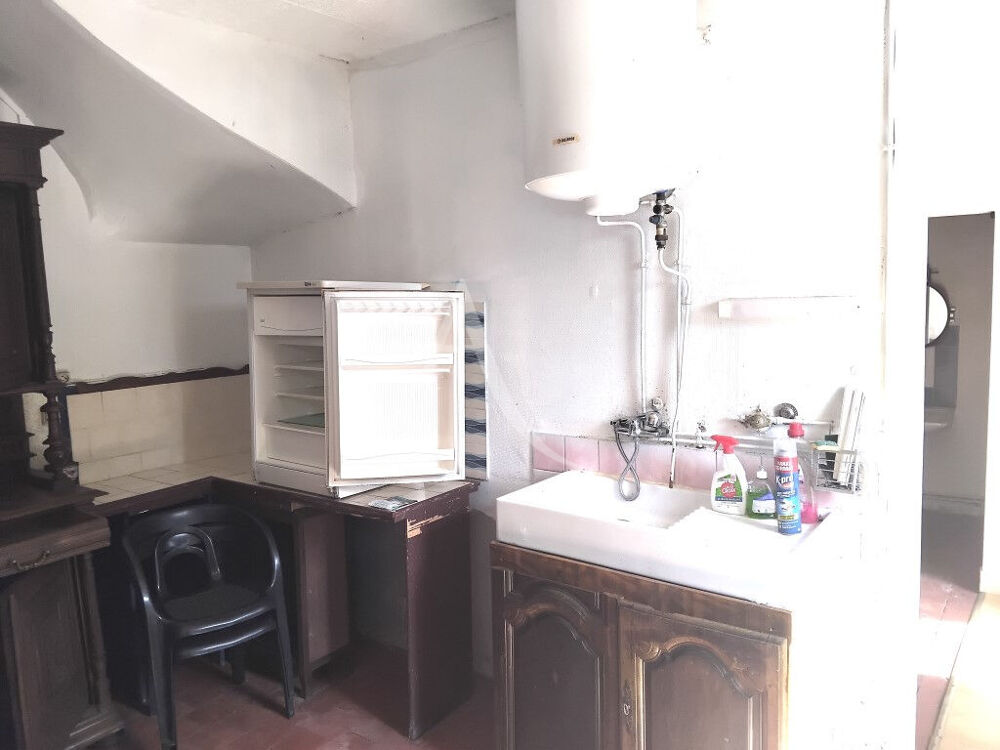 Vente Immeuble LA CHARITE / LOIRE - IMMEUBLE/ MAISON avec 3 appartements. La charite sur loire