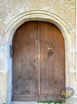  Maison � vendre 9 pi�ces 272 m�