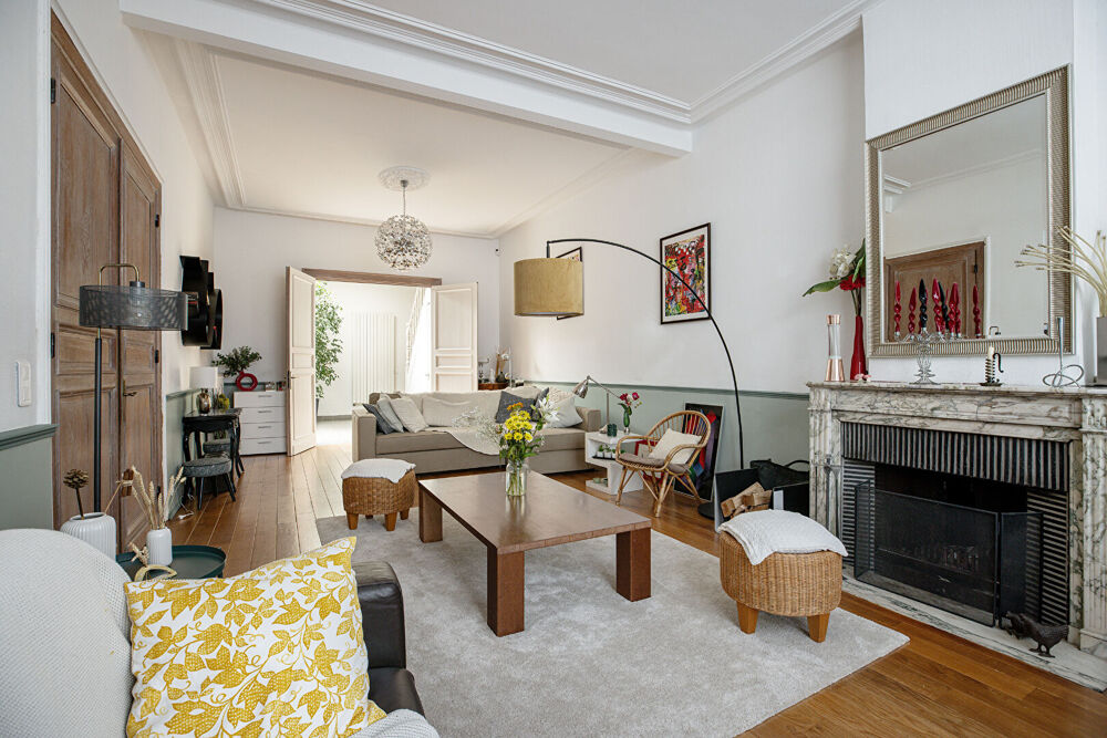 Croix, maison bourgeoise 230 m², 6 chambres, jardin, garage