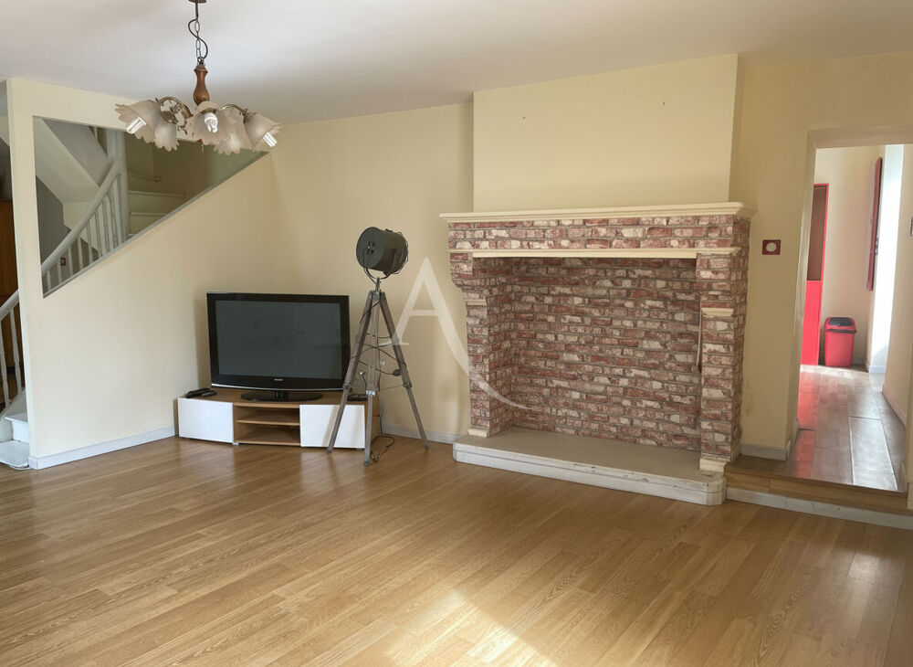 Maison MOUZEUIL ST MARTIN - 6 pièce(s) - 156.5 m2