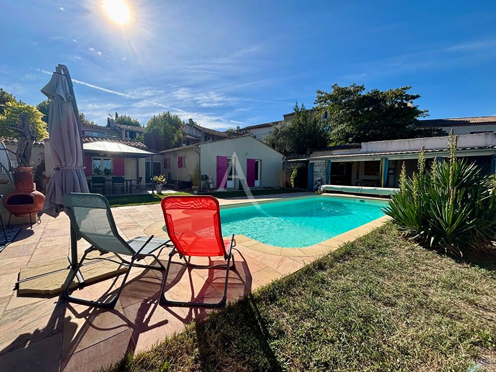 VILLA PLAIN PIED AVEC PISCINE ET LOGEMENT INDÉPENDANT RIANS