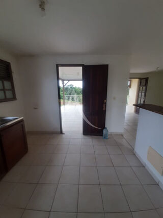  Maison � louer 3 pi�ces 65 m� Le lamentin