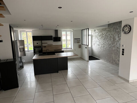  Appartement � louer 5 pi�ces 132 m�