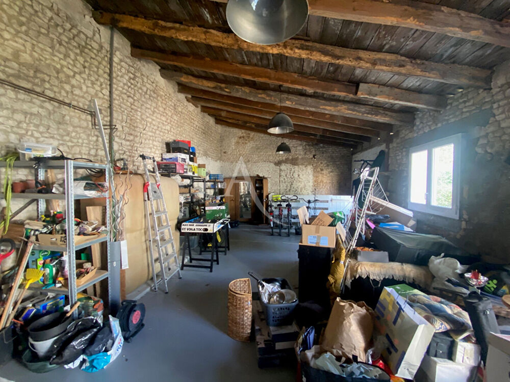 � vendre  Maison Dompierre-sur-Mer (17139)