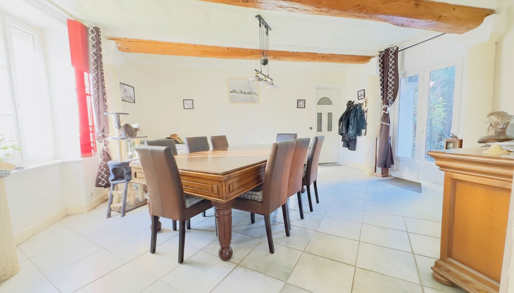 Maison Le Pontet 8 pièce(s) 174 m2