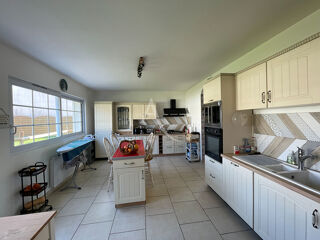  Maison � vendre 10 pi�ces 250 m�