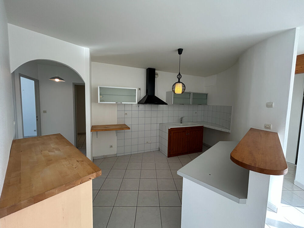 Location Appartement Jonzac Centre Ville - Appartement 3 chambres Jonzac