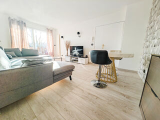  Appartement à louer 3 pièces 57 m²