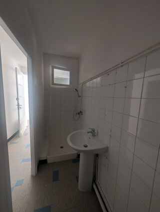  Appartement à louer 2 pièces 39 m²